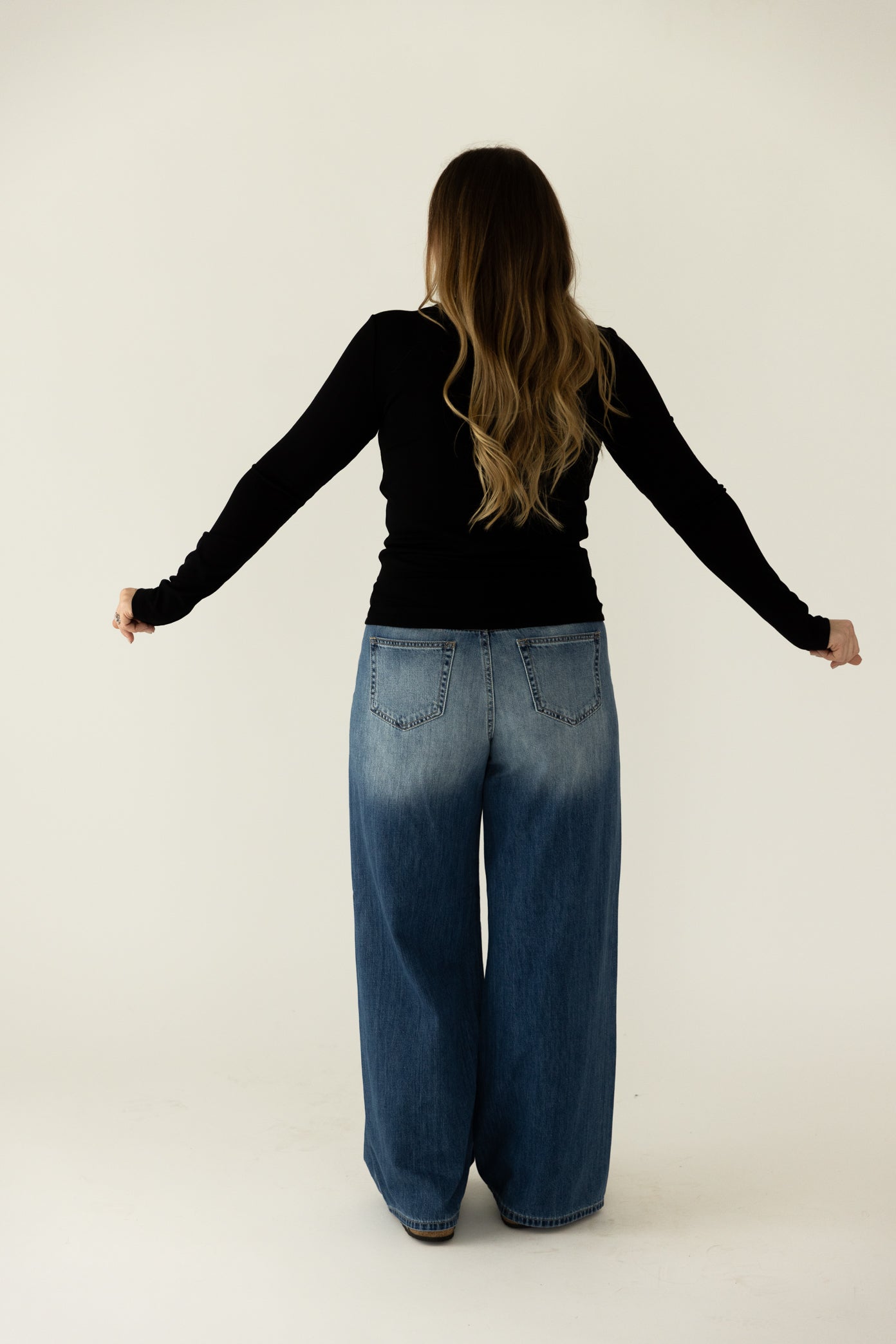 Black Ribbed Long Sleeve Basic