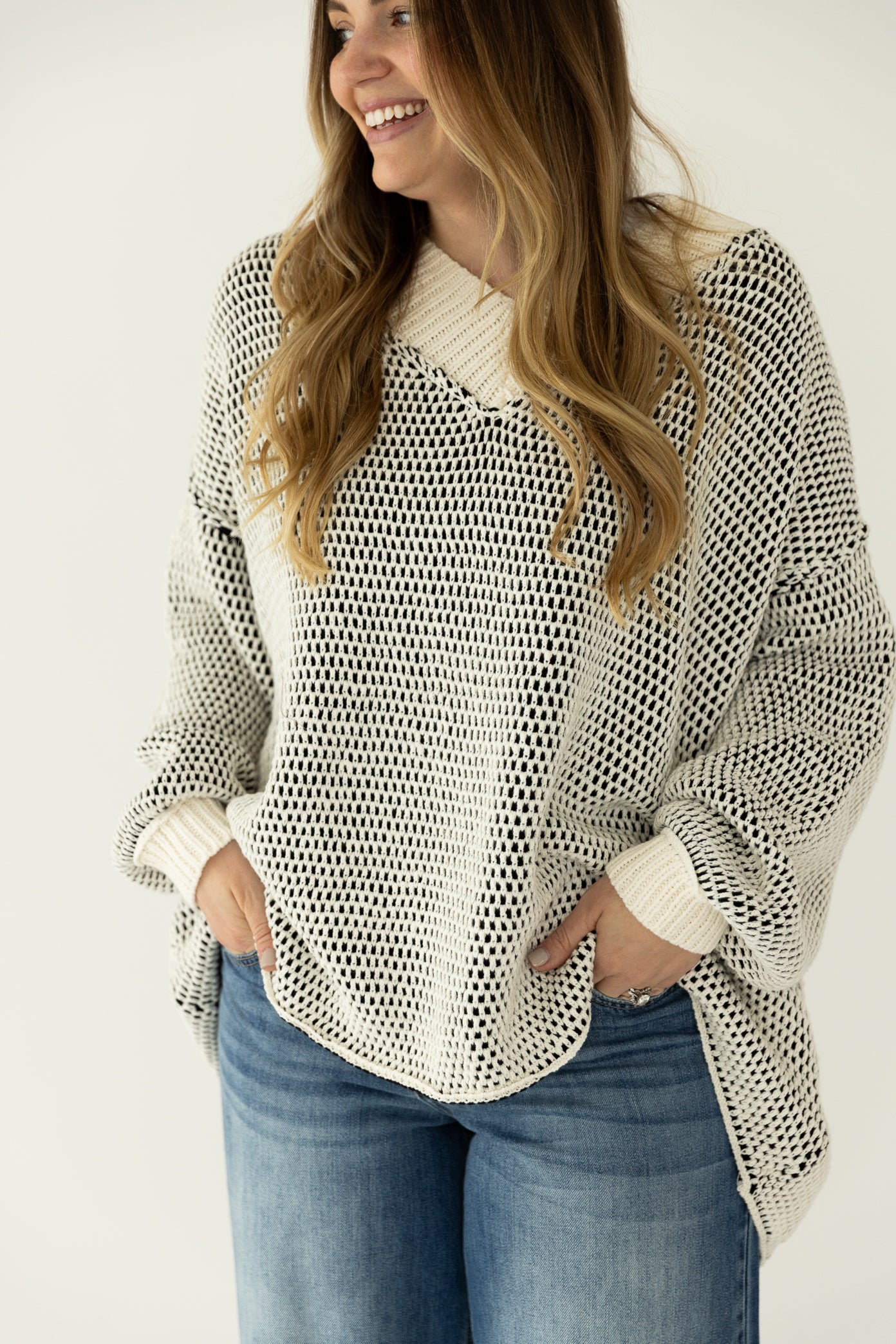 Jamie Sweater Black/White