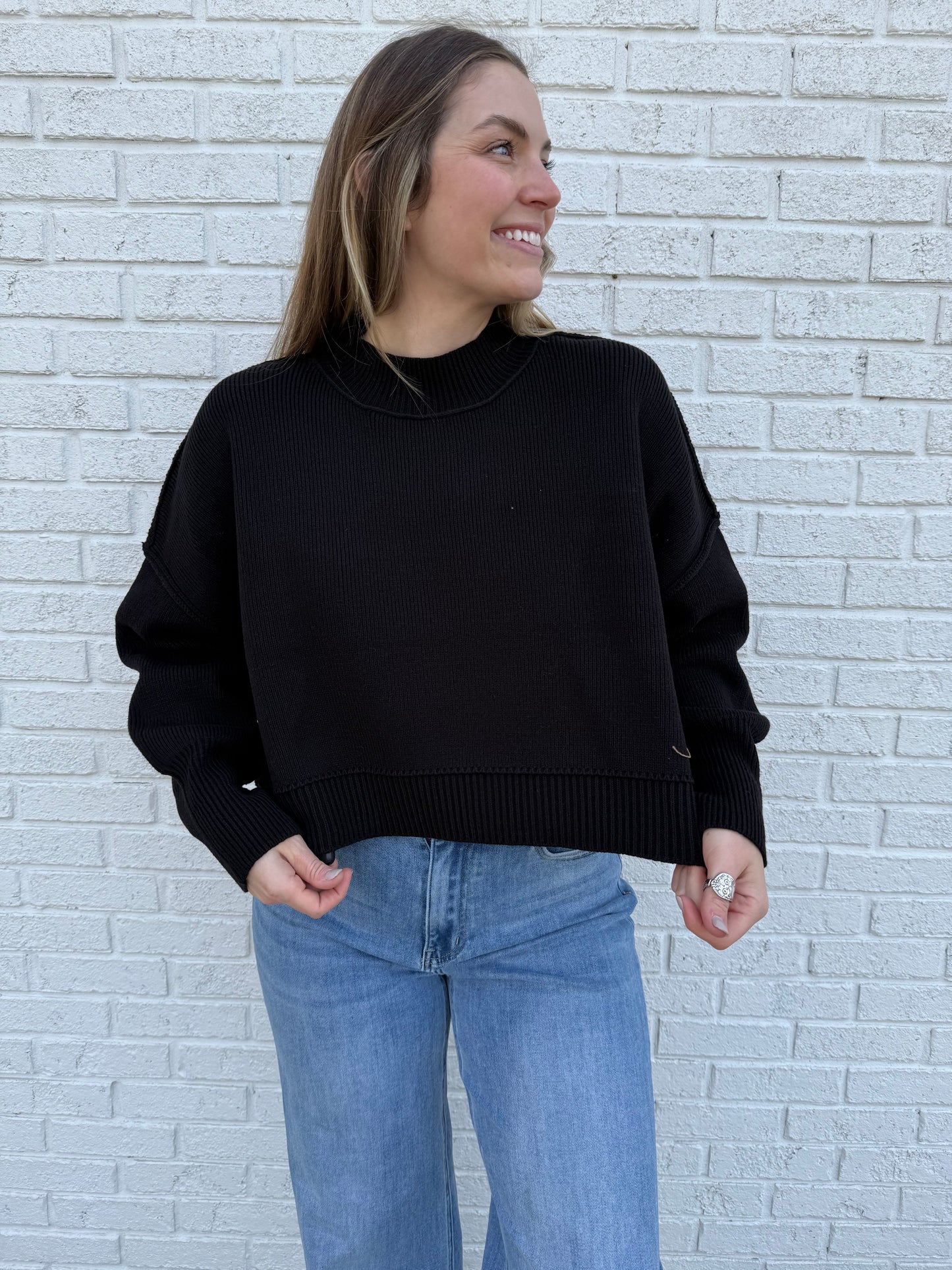 Willow Crop Sweater Black