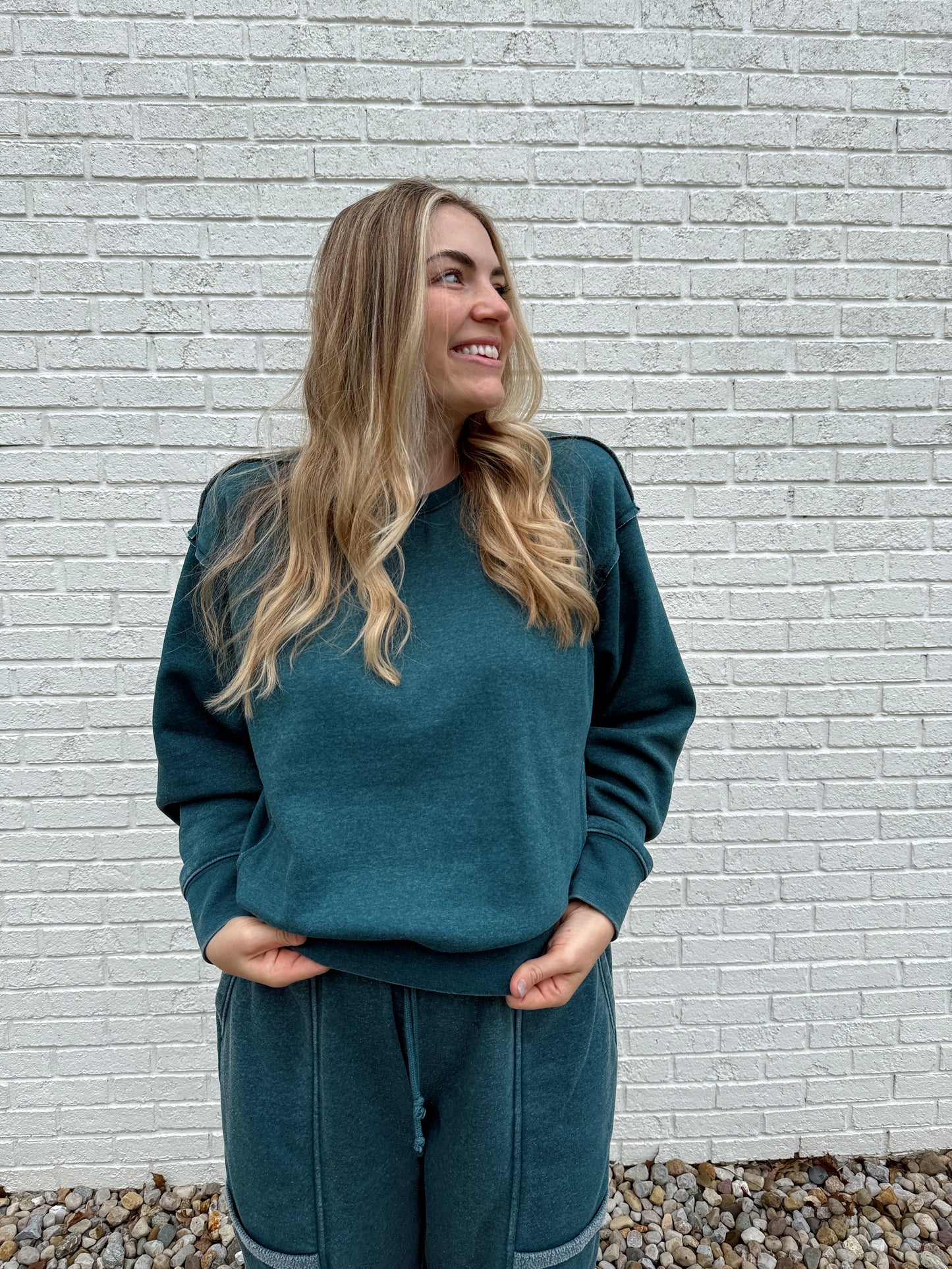 Dreamy Crewneck Teal