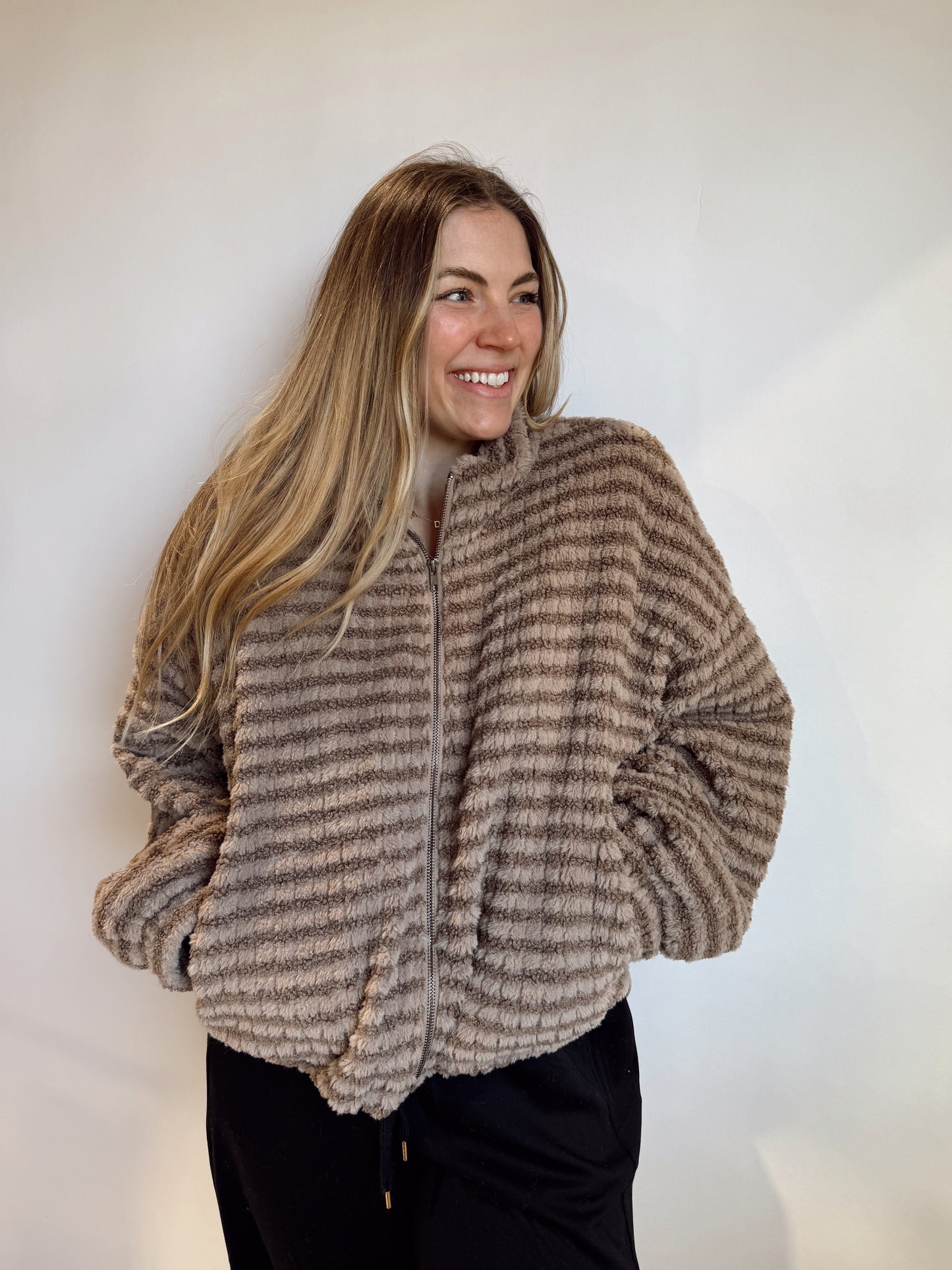 Stripe Sherpa Puffer Jacket Mocha