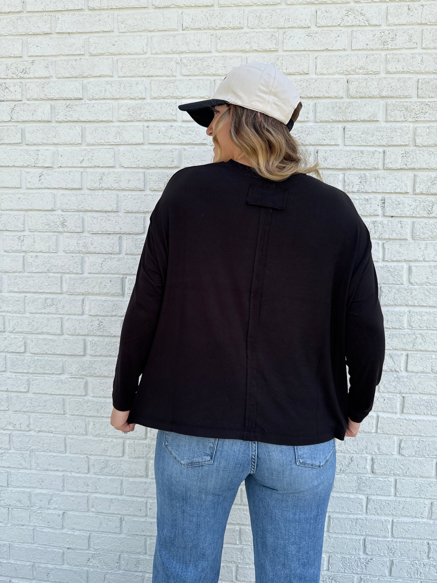 Ribbed Long Sleeve Pocket Tee Black