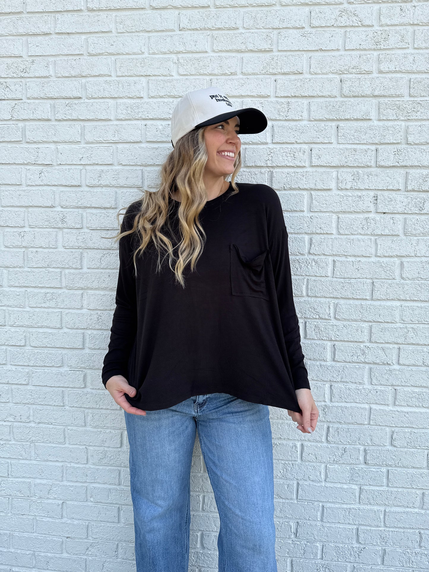 Ribbed Long Sleeve Pocket Tee Black