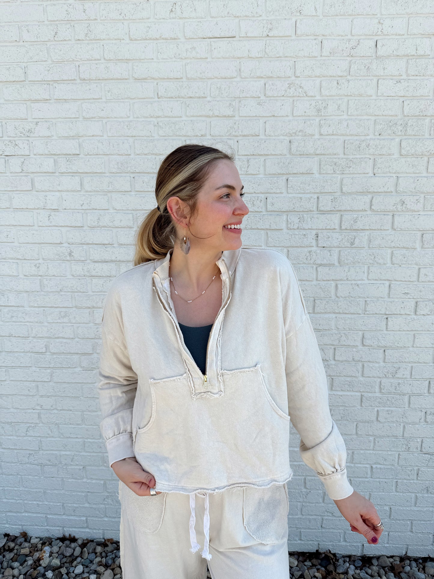 Tilly Mineral Wash Halfzip Cream