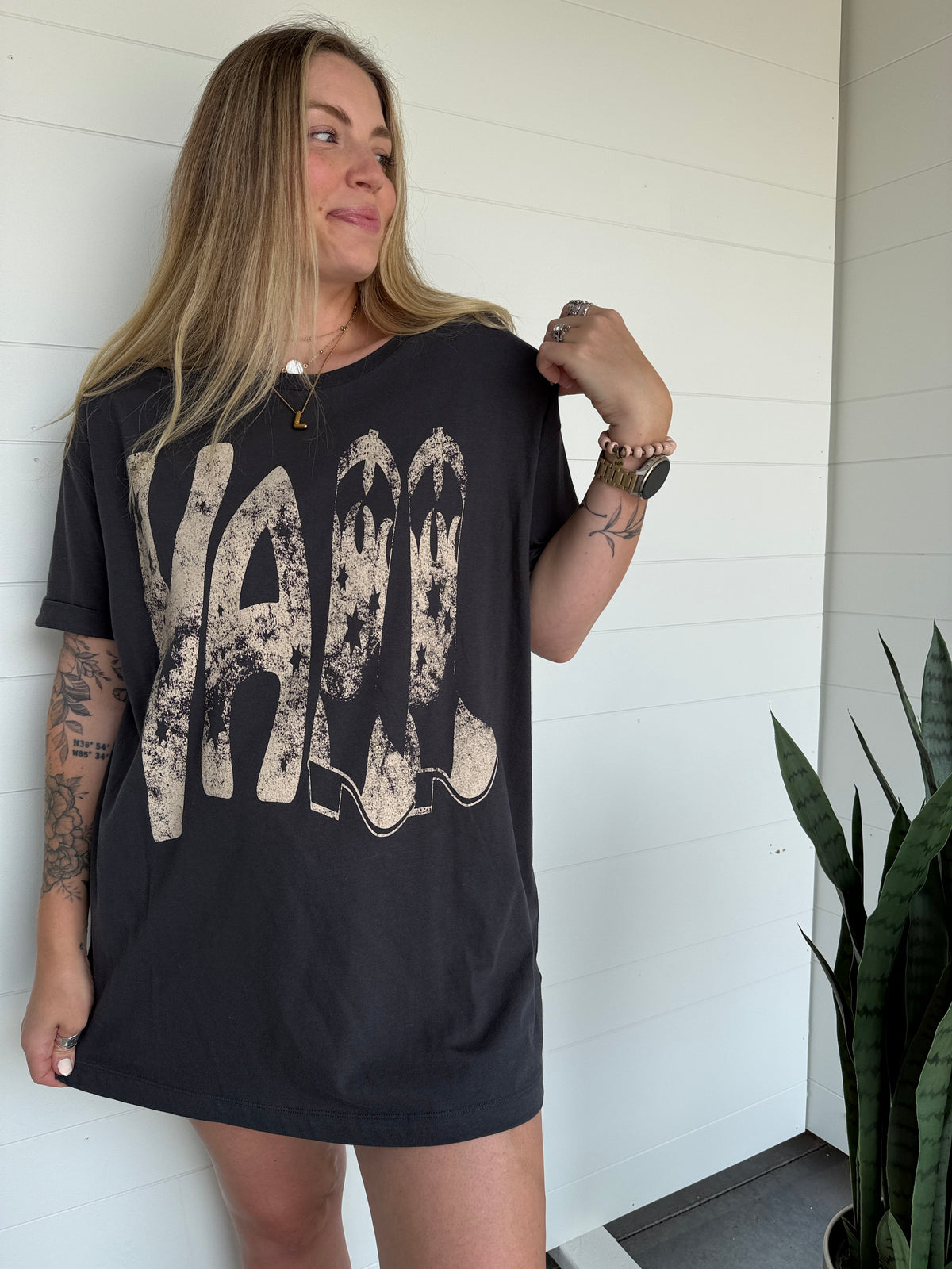 Yall Graphic Tee