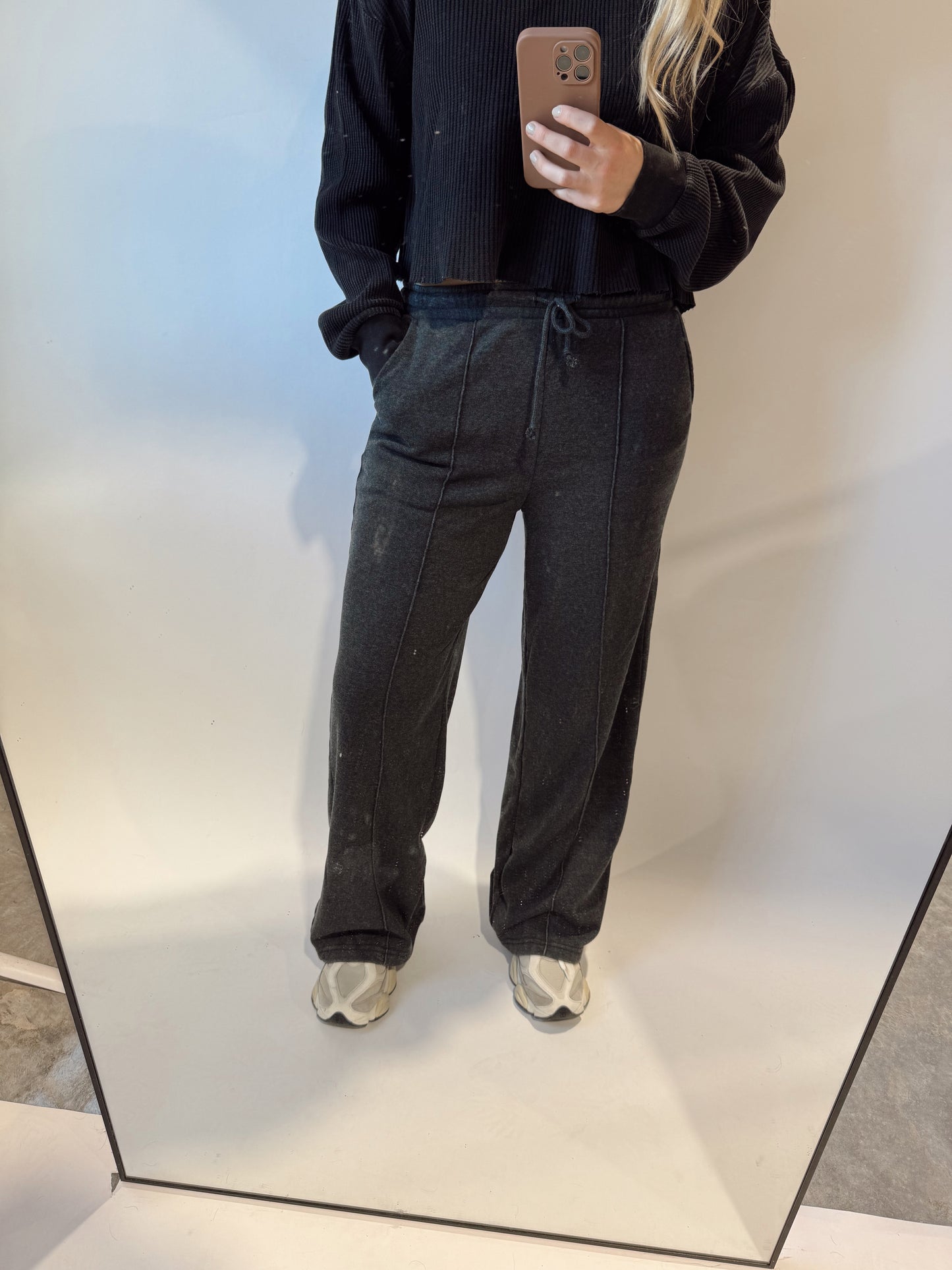 Off Duty Sweatpants Dark Grey