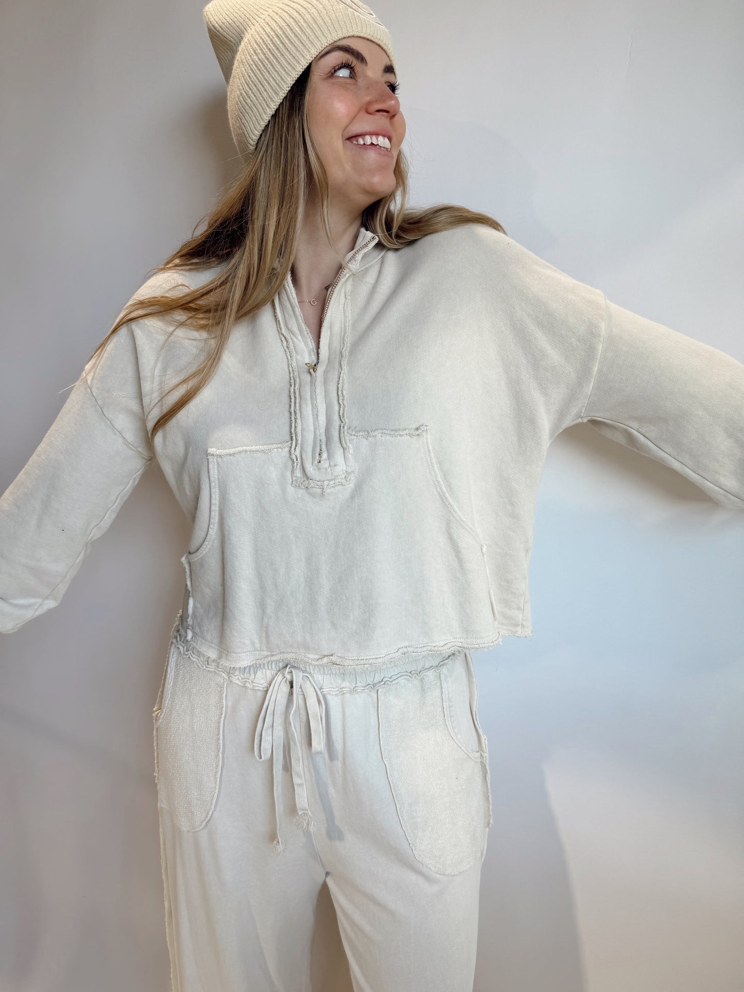 Tilly Mineral Wash Halfzip Cream