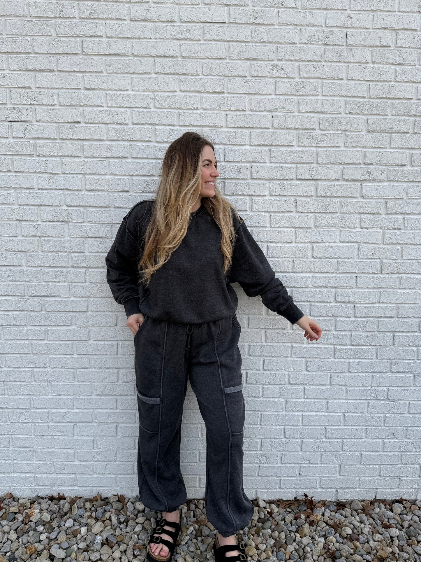 Dreamy Crewneck Black