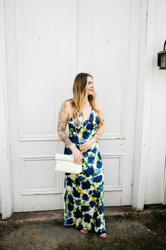 DRESSES & MORE  Lady Mae and Co