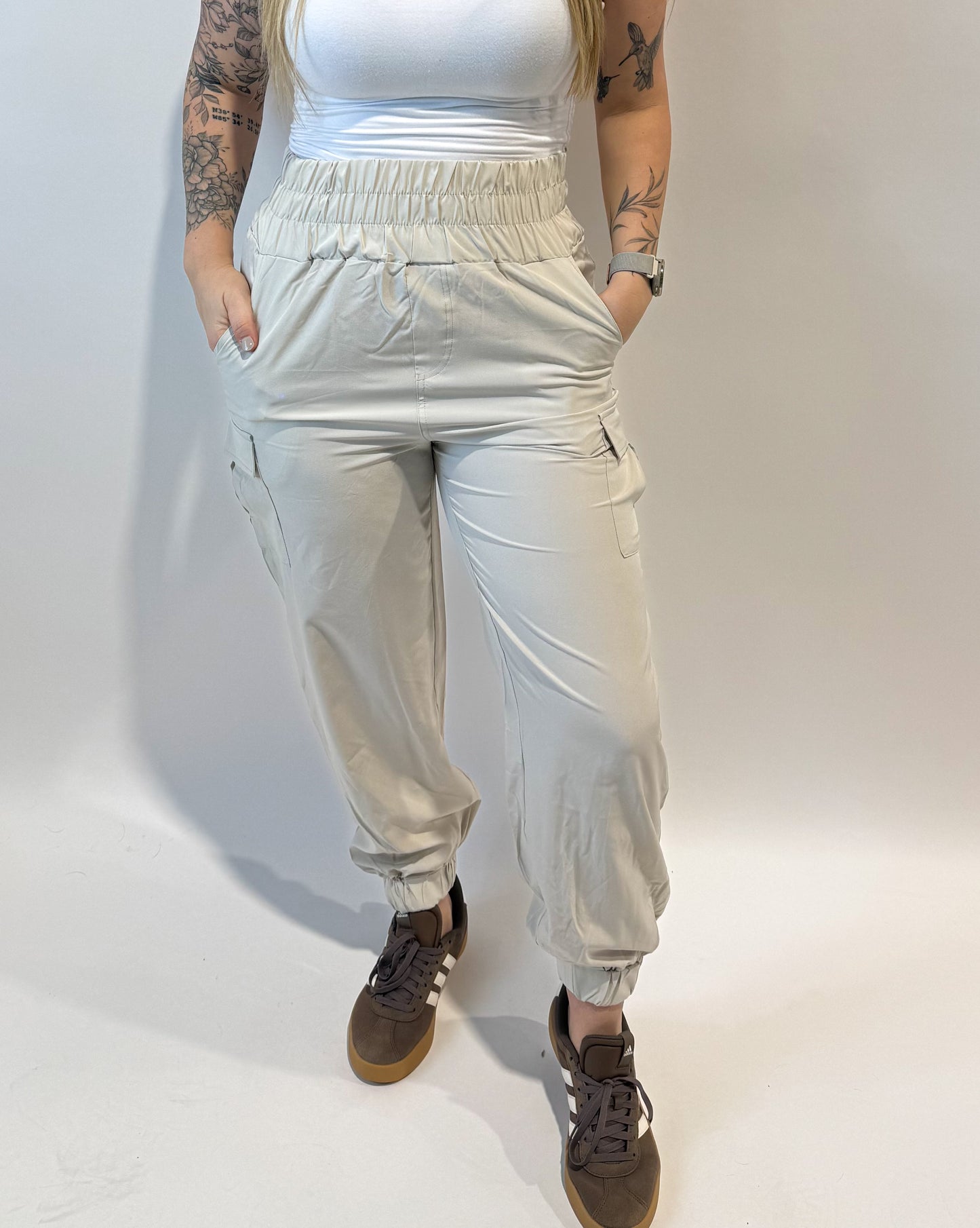 On the Go Jogger Coconut